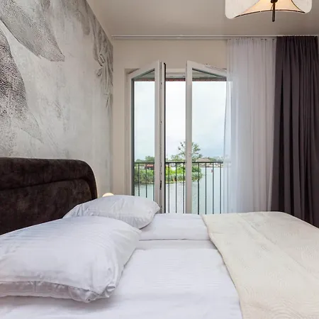 Apartly - River27, 2 Sypialnie, Balkon, Widok Na Rzeke I Bezplatny Parking シュチェチン