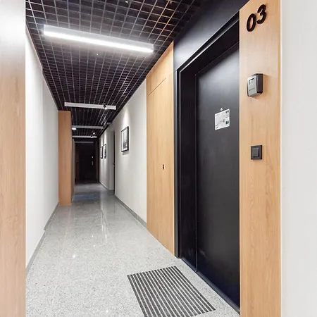 Apartly - River27, 2 Sypialnie, Balkon, Widok Na Rzeke I Bezplatny Parking アパート *